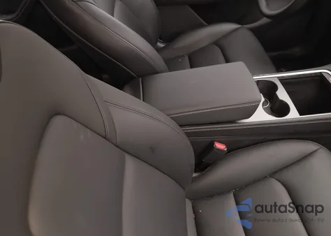 2023 Tesla Model Y Awd/Long Range Dual Motor All-Wheel Drive из США, поврежденный, VIN 7SAYGDEEXPA206478